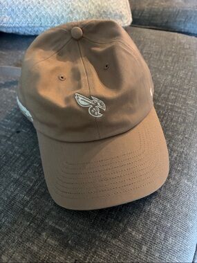 Men's Brown Baseball Cap with Embroidered Logo